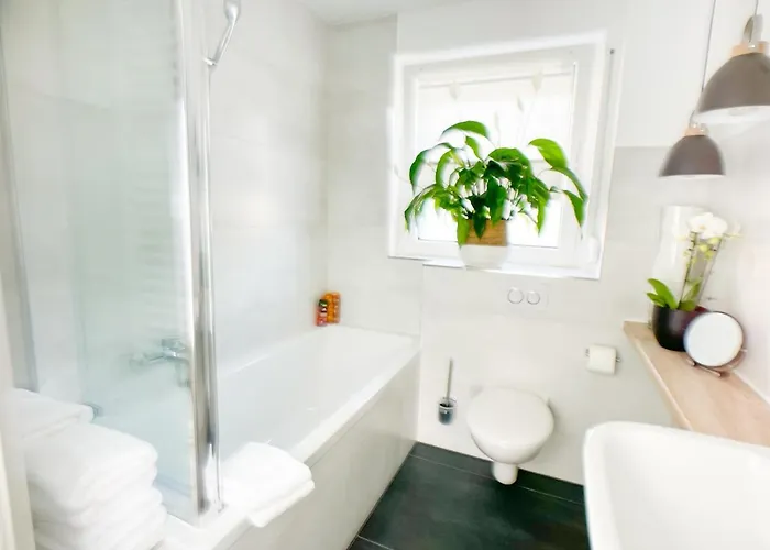 아파트 M-style 02 Mit Balkon 24h Self-check-in, Free Parking, Netflix