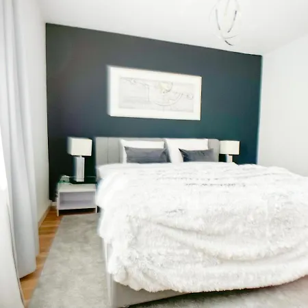 Maier Suite Nuernberg - E02 - Balkon - Parkplatz - 24H Self Check-In