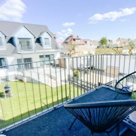 Apartament M-style 02 Mit Balkon 24h Self-check-in, Free Parking, Netflix *